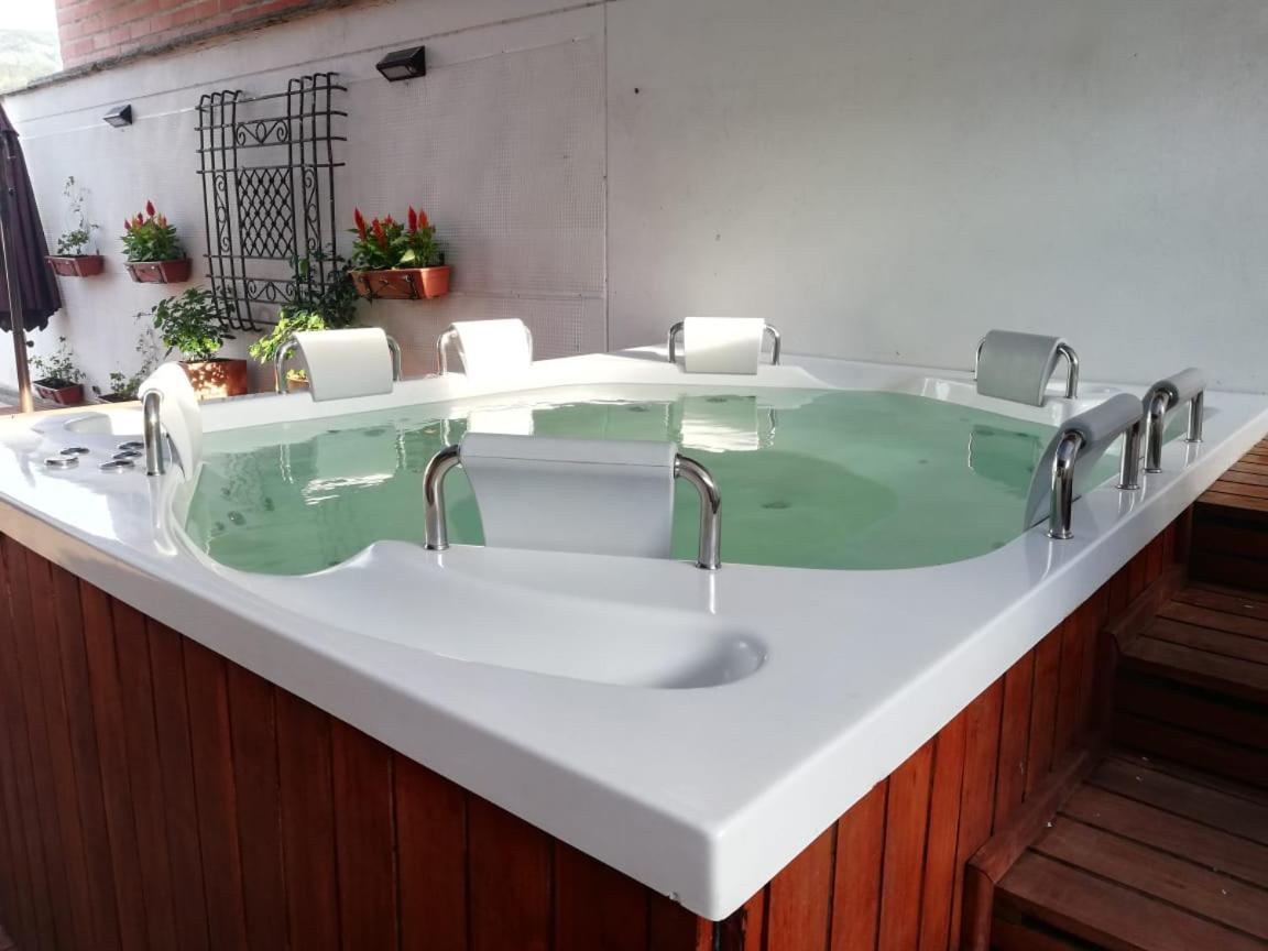 Hotel Prada Sas Белло Екстер'єр фото